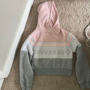 converse* cropped sweatshirt